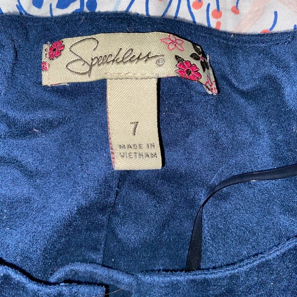 Set - Picture 4 of 5